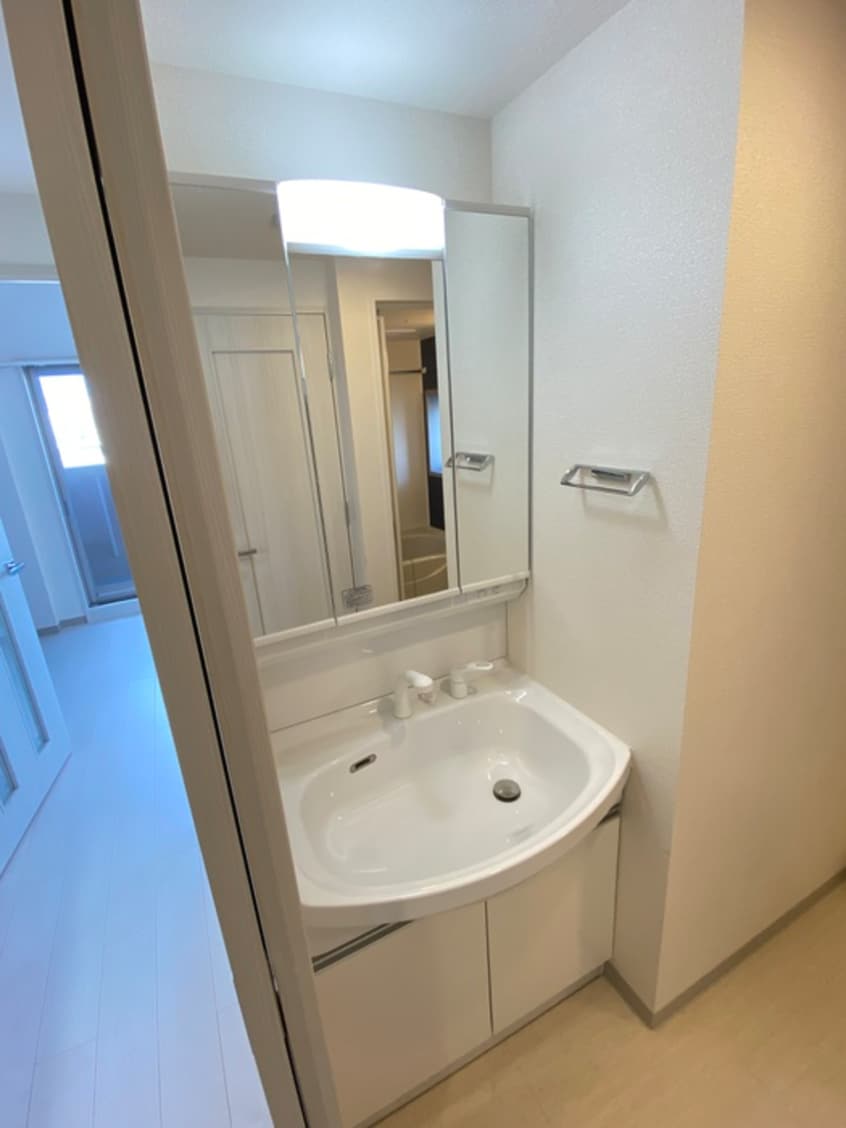 洗面 ﾍﾞﾗｼﾞｵ京都烏丸十条（602）