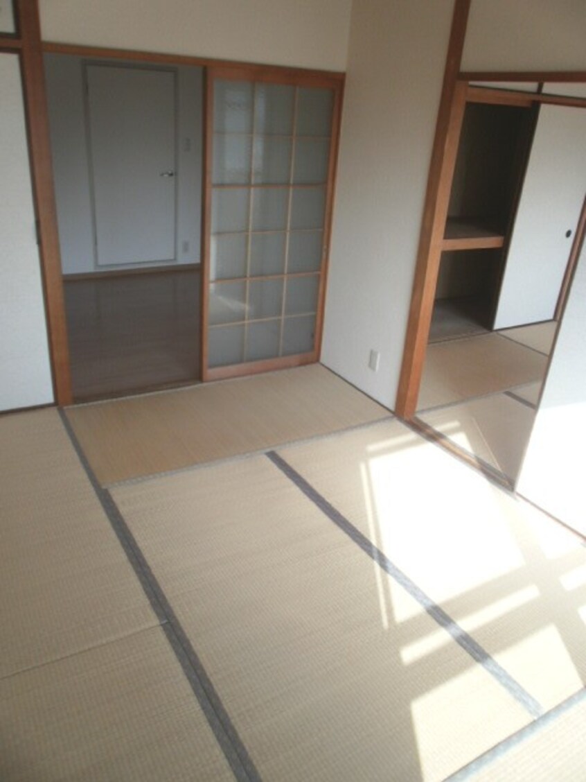 内観写真 第２シャルマン