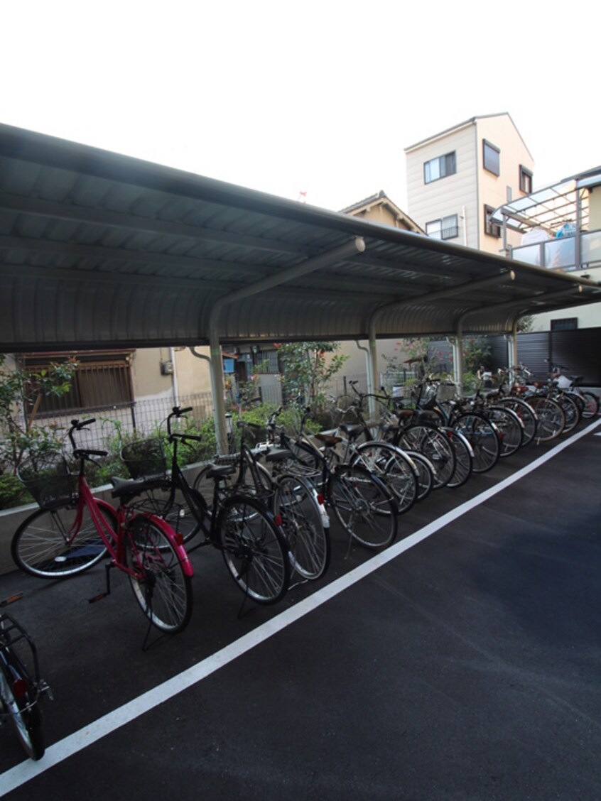 駐輪場 ルミエール野田阪神