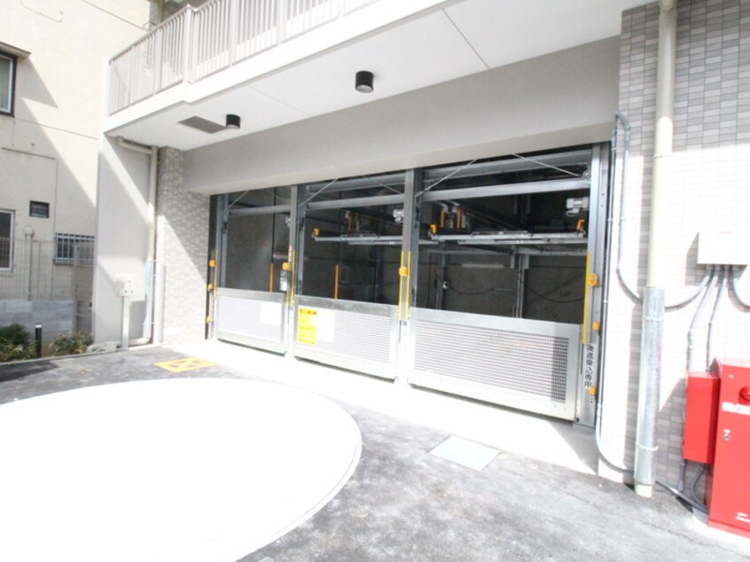 駐車場 ｴｽﾘｰﾄﾞ江坂ｱﾝﾑｰﾄ（602）