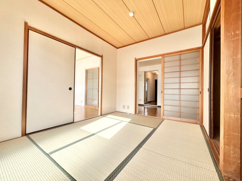 居室 ヴィラ富貴１