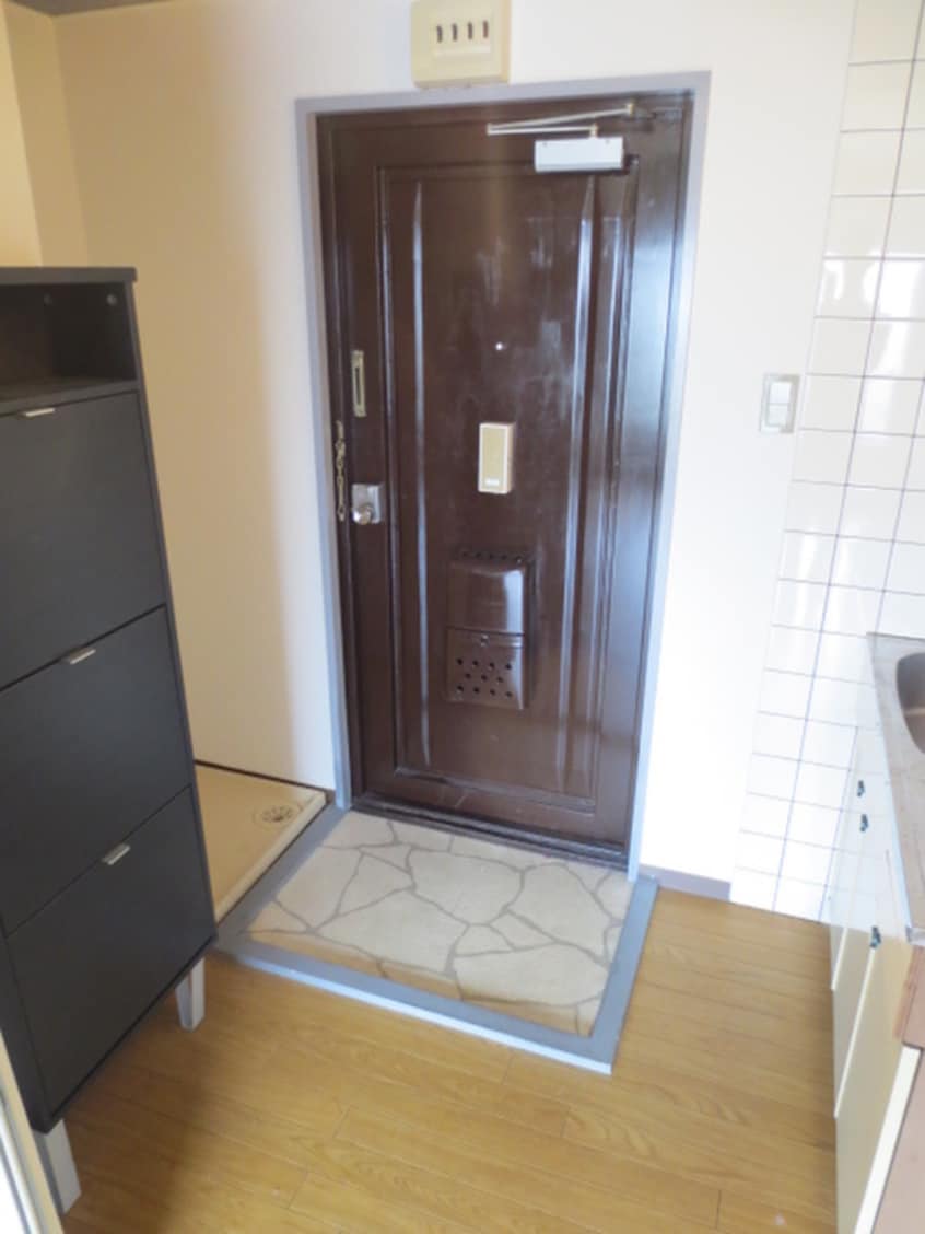 玄関 コク－ン三条大宮