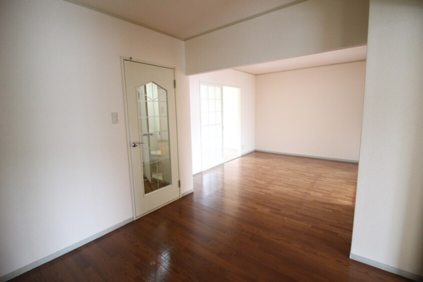 居室 トリヴァンベール 武庫川