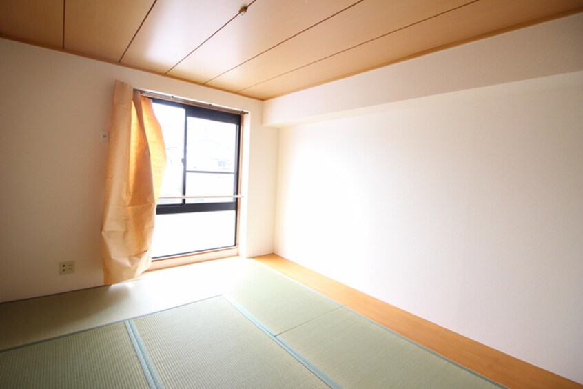 居室 トリヴァンベール 武庫川