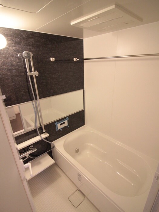 バス／シャワールーム等 エマイユ鴻池