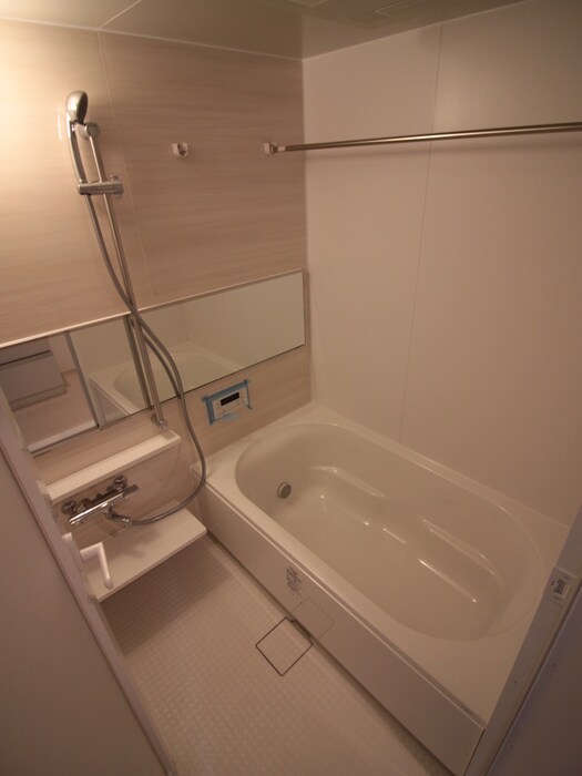 バス／シャワールーム等 エマイユ鴻池