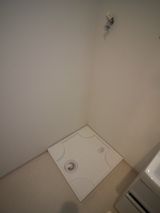 洗濯機置場 エマイユ鴻池