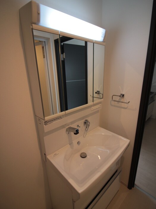 洗面 エマイユ鴻池