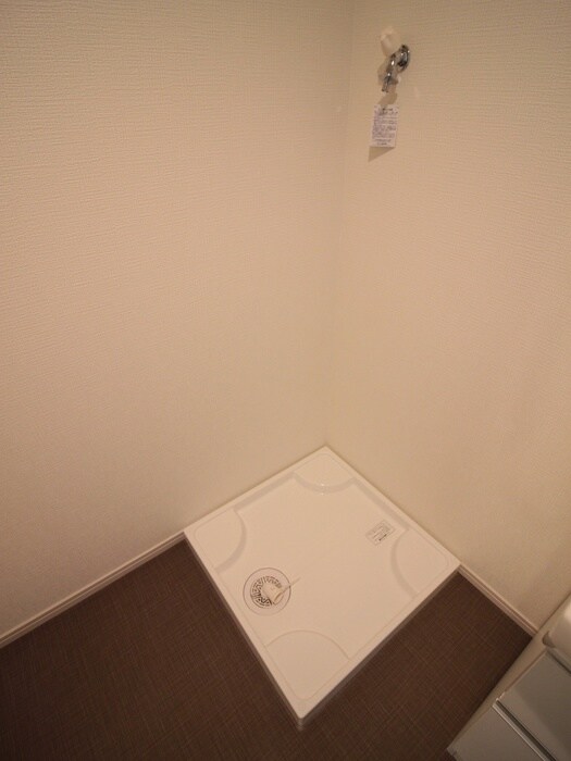 洗濯機置場 エマイユ鴻池