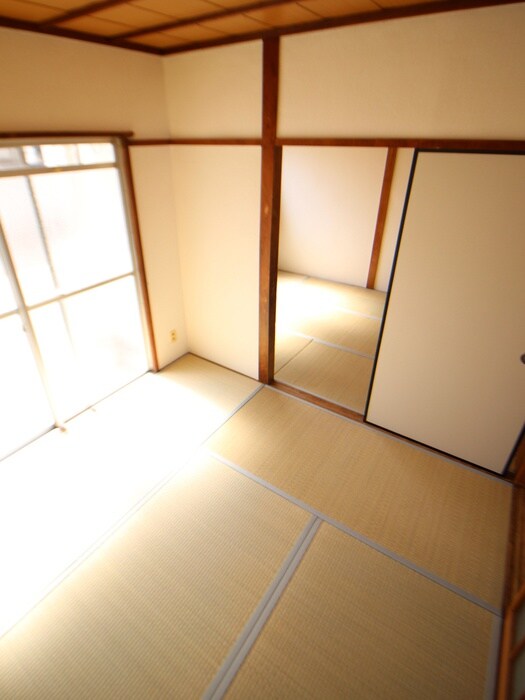 室内からの展望 千里七尾マンション