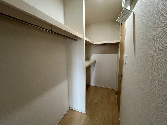 収納 エストレーラ