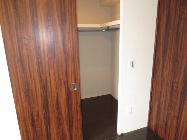 収納 パウゼ堺筋