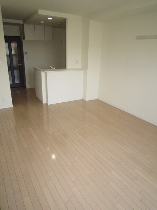 居室 エミネンスコ－ト