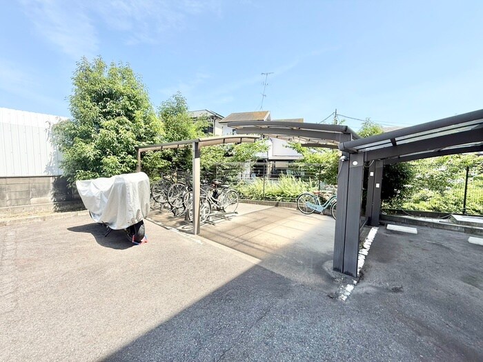駐輪場 Ｖｉｌｌａ榎