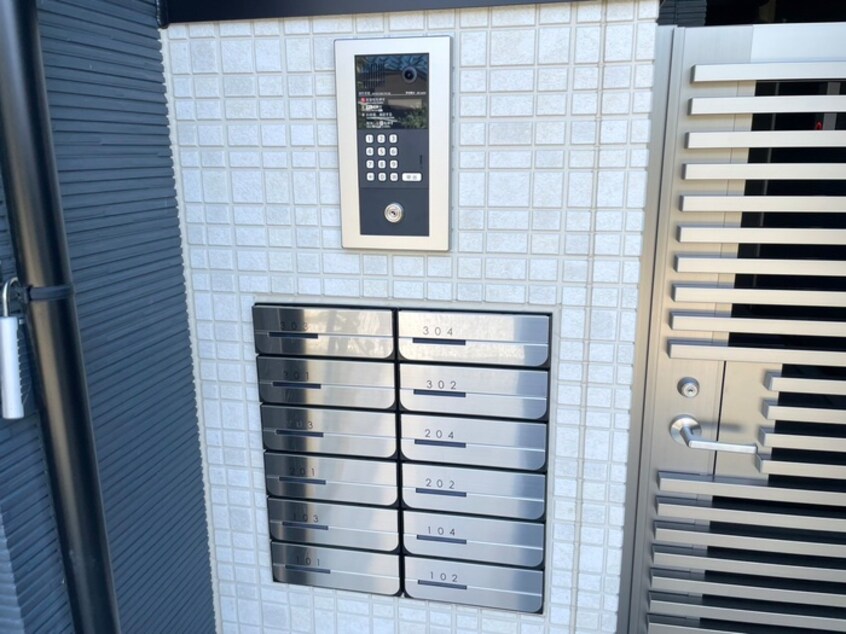 エントランス部分 ALEGRIA道明寺