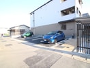 駐車場 フラン　シュシュ