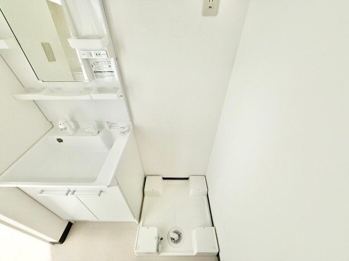 洗濯機置場 ローブコート六地蔵駅前