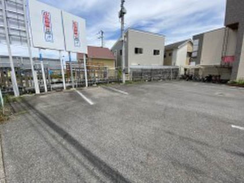 駐車場 湖琴マンション