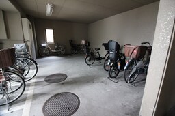駐輪場