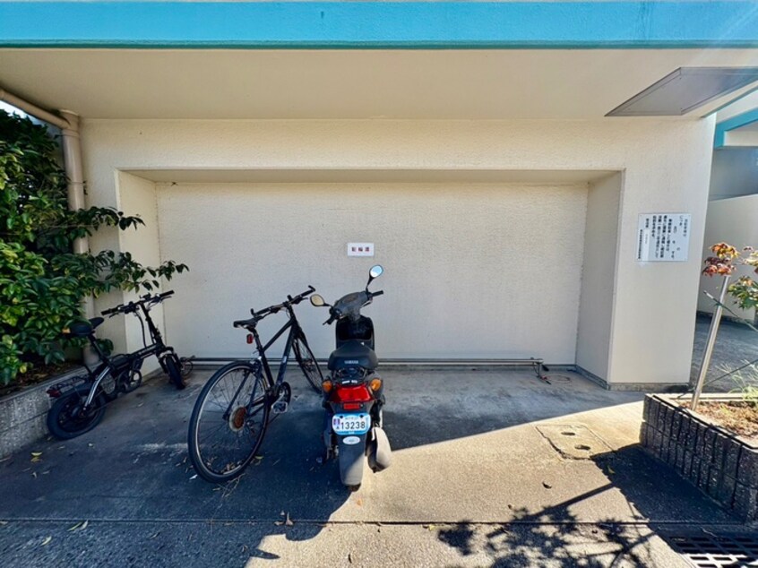 駐輪場 コウアロイヤル垂水　PartⅠ
