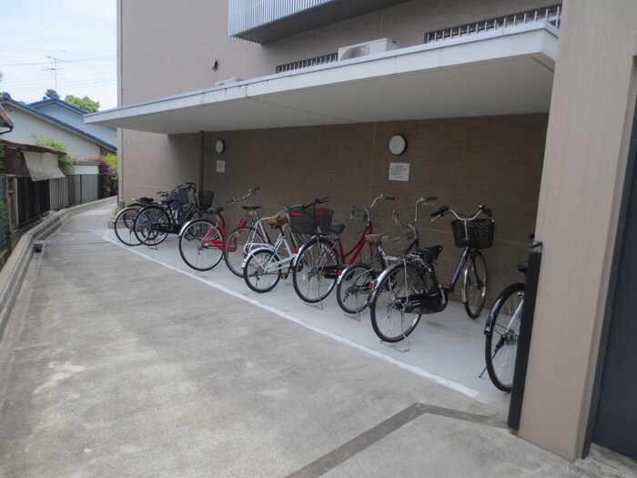 駐輪場 AMENITYCOURT K.I