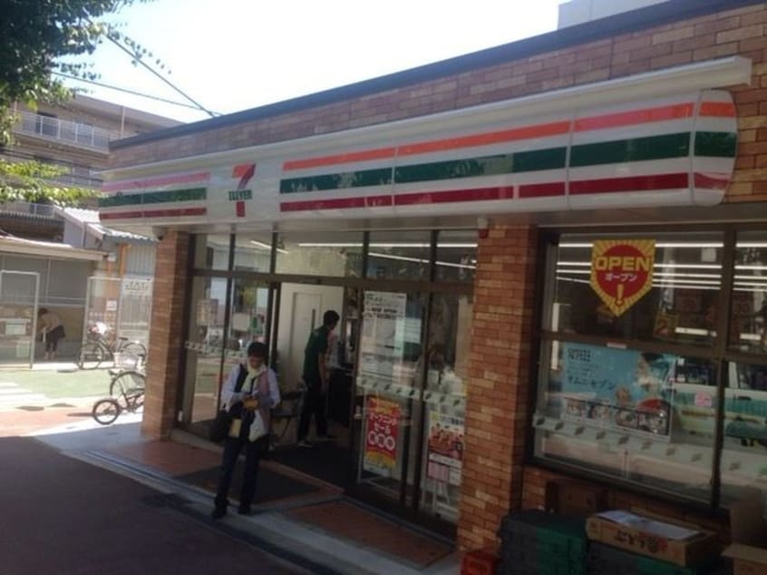 セブンイレブン(コンビニ)まで520m 酒井貸家