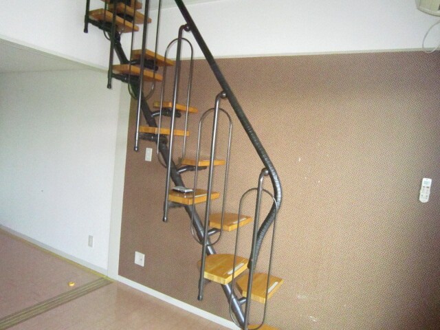 居室 エイチ・ツーオー今川