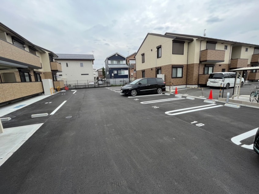 駐車場 ルミエールMKⅡ