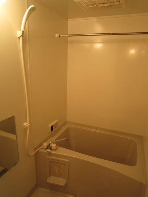 バス／シャワールーム等 ヴェルドミ－ル栄根