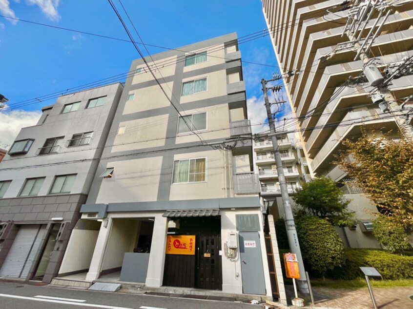 外観写真 クイ－ンレジデンス