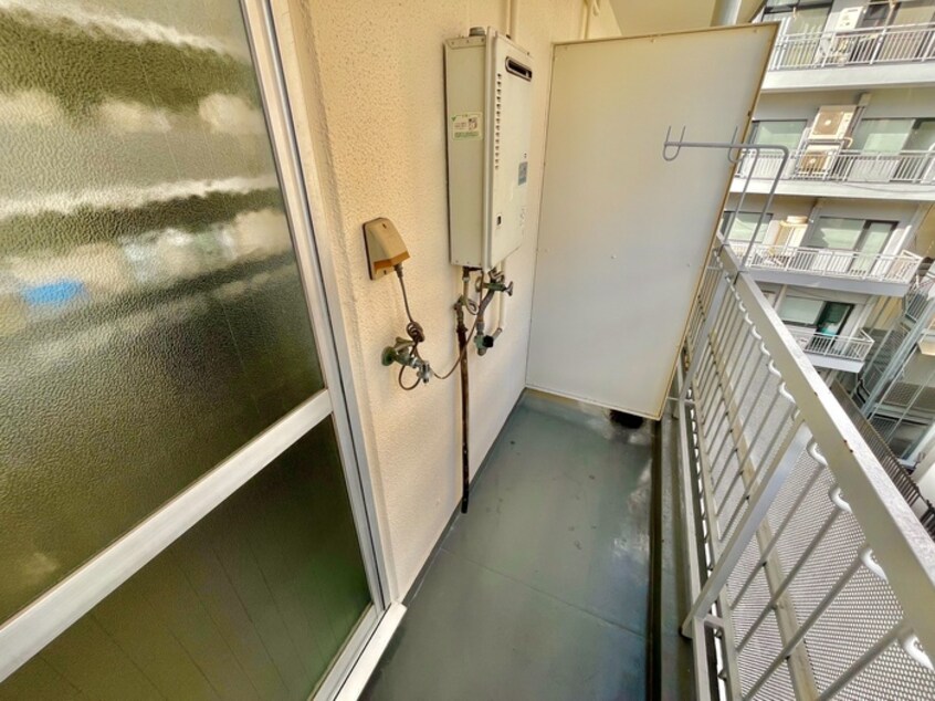 洗濯機置場 クイ－ンレジデンス