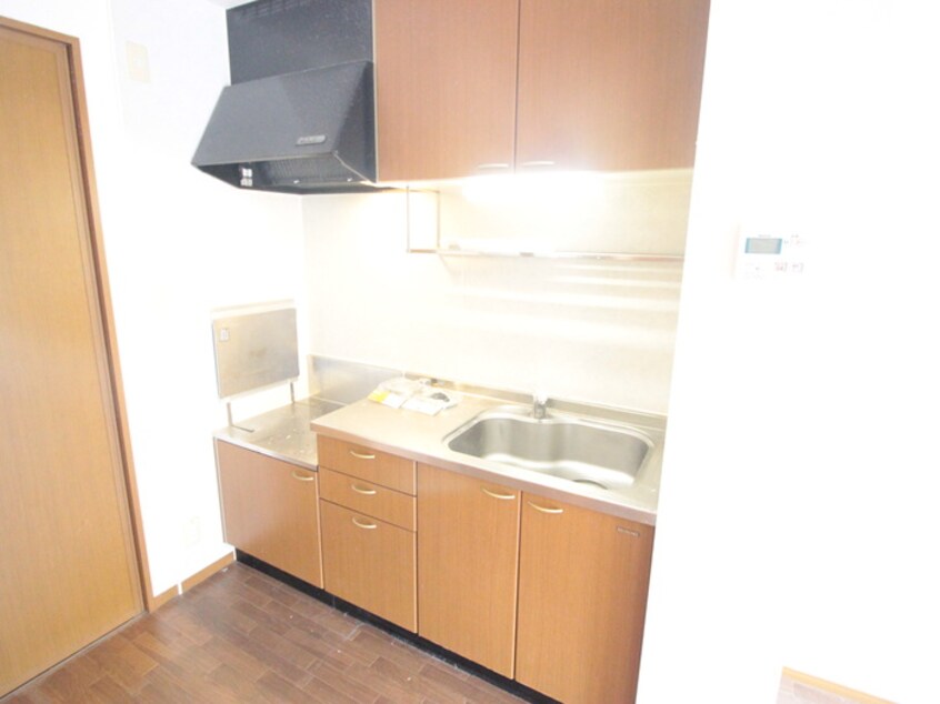 キッチン ガーデンハウス明正B棟