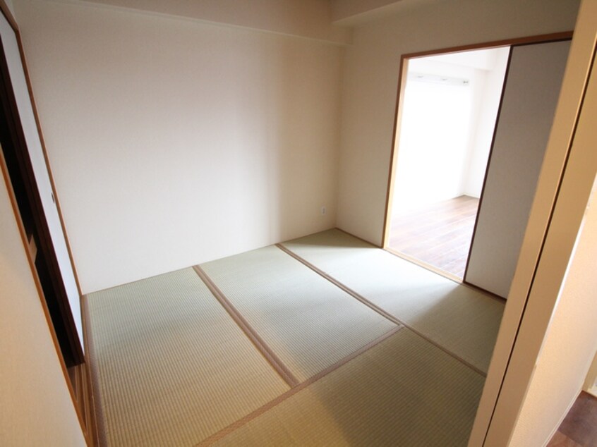 居室 フロ－イント上長