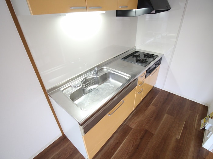 キッチン フロ－イント上長