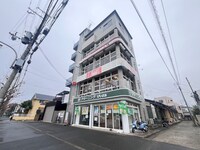 川梅ビル