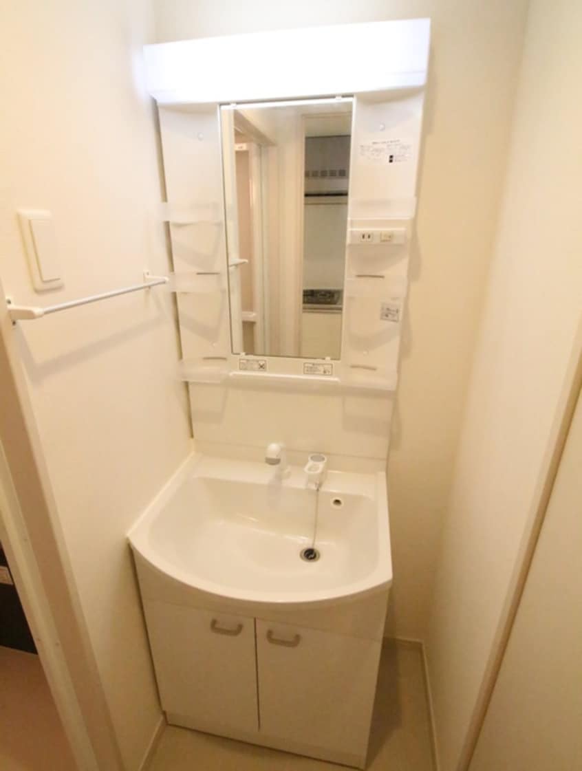 洗面 リブリ・スカイブルームーン