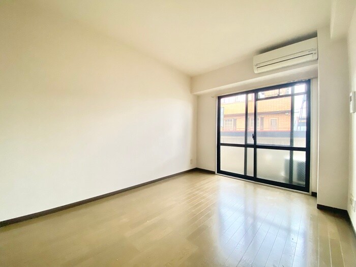 居室 ＳＩＬＫ２１