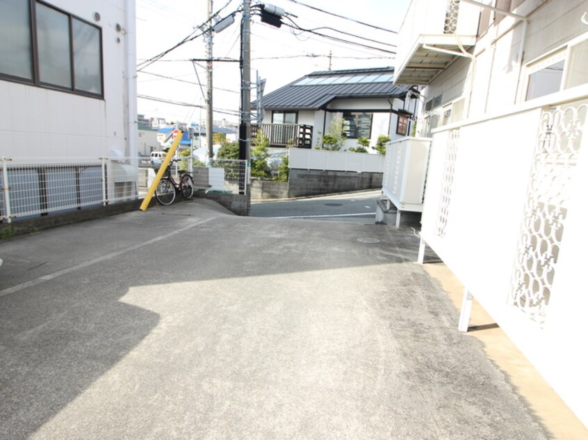 駐車場 プラザ朝霧