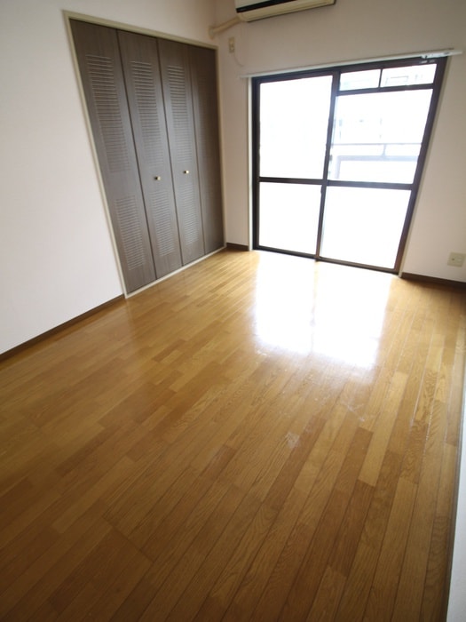 居室 リ-グレック元町