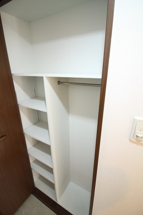 靴箱 Elfer天王寺