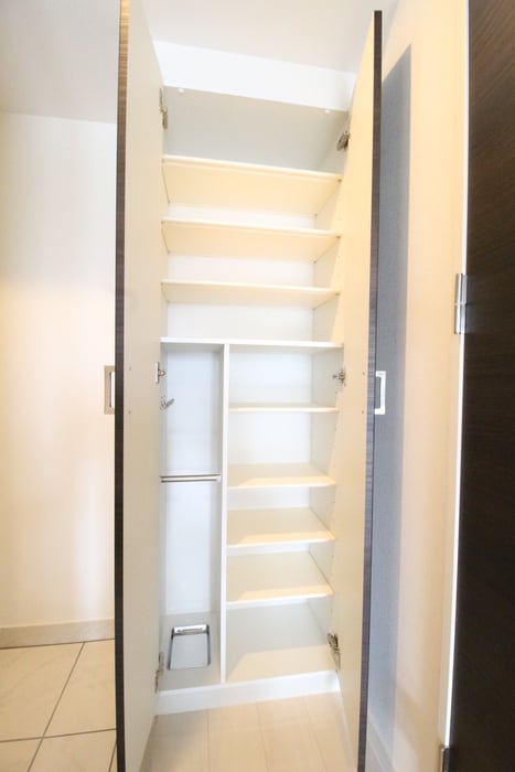 靴箱 Fujiman北梅田