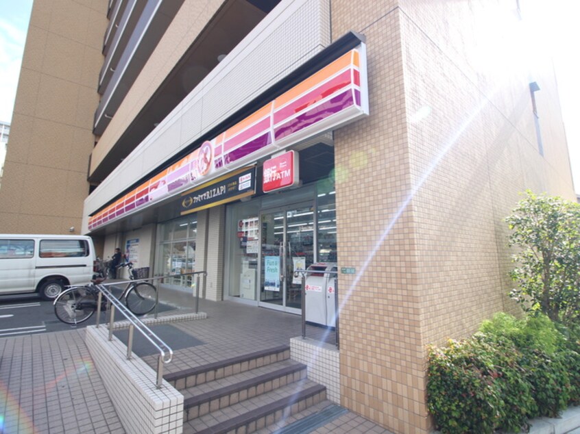 サークルK(コンビニ)まで253m Fujiman北梅田