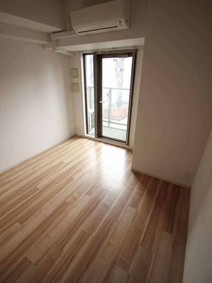 居室 ロイヤルレジデンス梅田FRONT