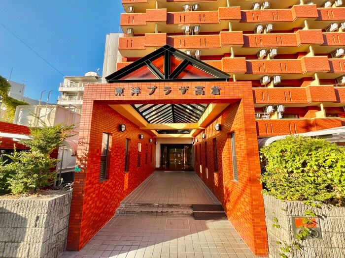 エントランス部分 東洋プラザ高倉