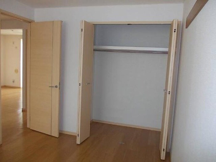 収納 エスポワ－ルドミ－ルＢ