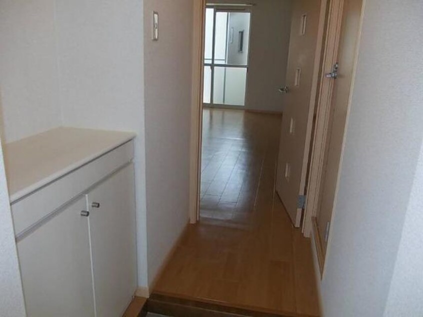 廊下 エスポワ－ルドミ－ルＢ