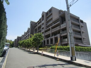 ヴェルデヒルズ箕面（705）