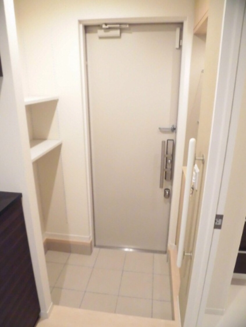 玄関 ヴィラージュ山手