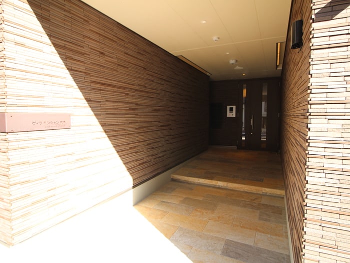 エントランス部分 ヴィラモンシャン塚本