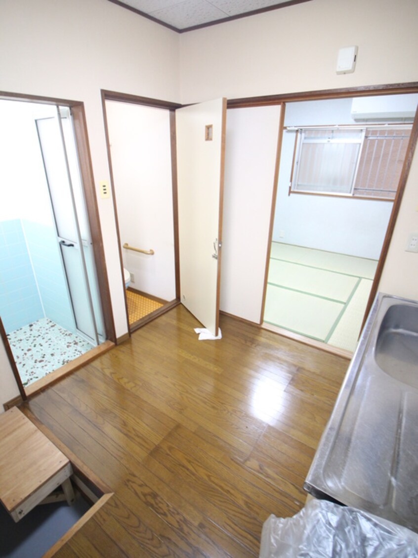 居室 五十住マンション
